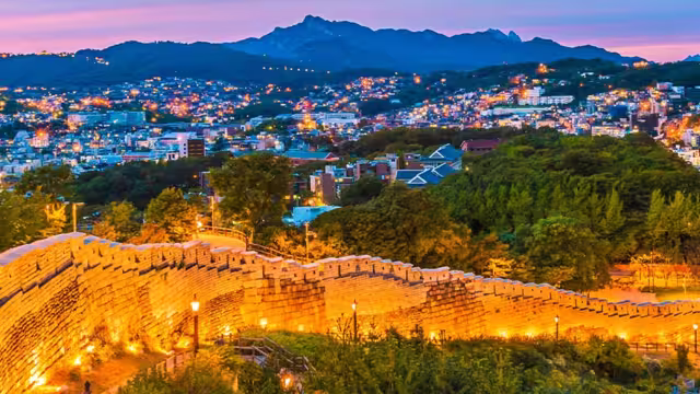 Gorgeous view of Seoul from Naksan Park in the evening, South Korea