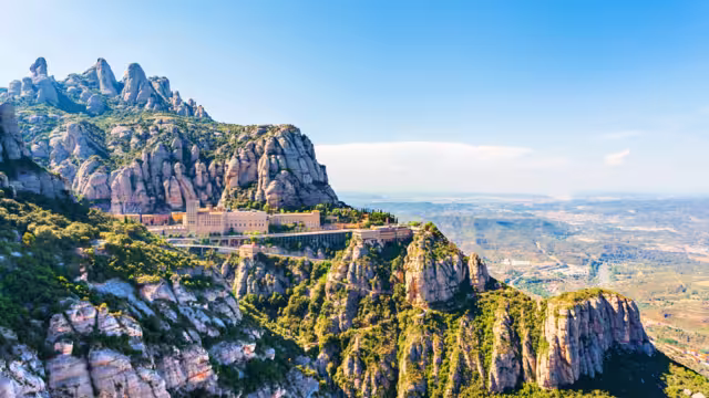 Blick auf das Kloster Montserrat in Katalonien