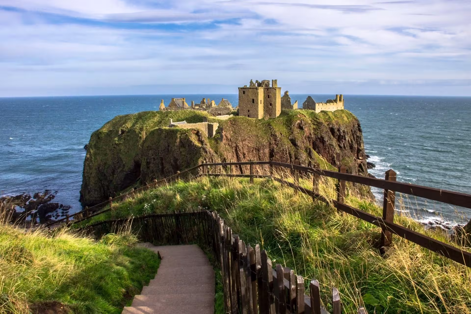 Schottland per Bahn und zu Fuß