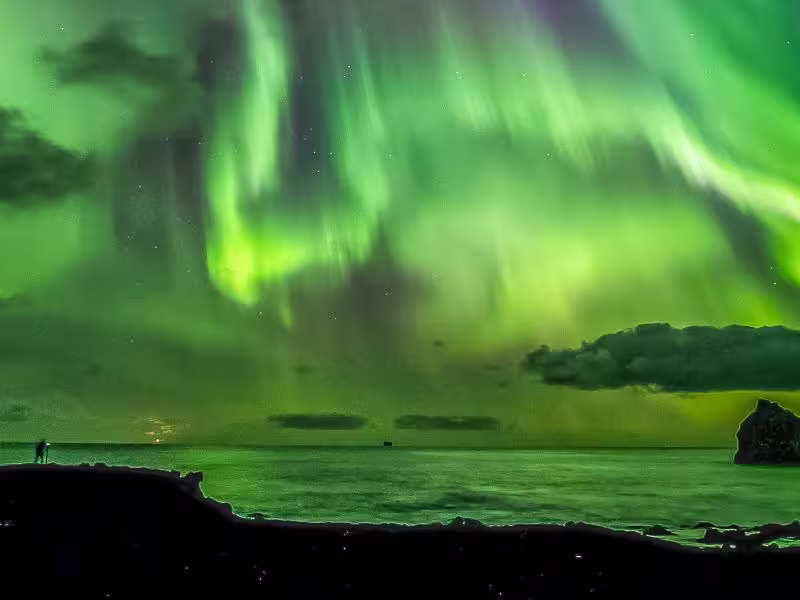 Polarlicht über der Gletscherlagune