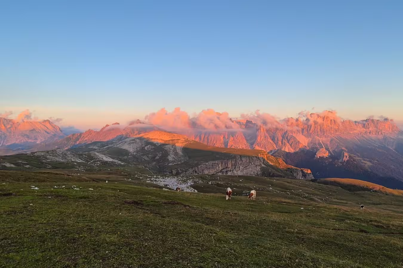 Sagenhafte Dolomiten – zu Fuß durch König Laurins Rosengarten