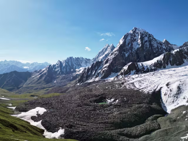 See und Gletscher bei Thalay La