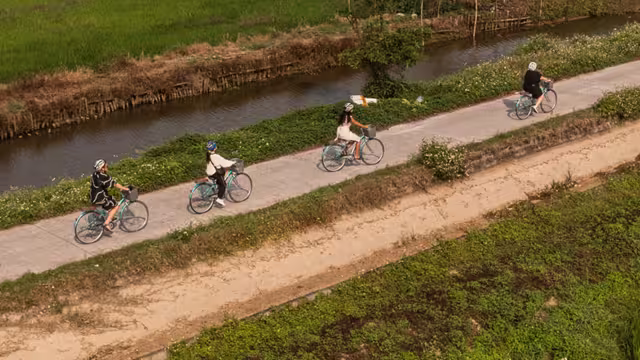 Intrepid Travel Vietnam Hoi-An cycle