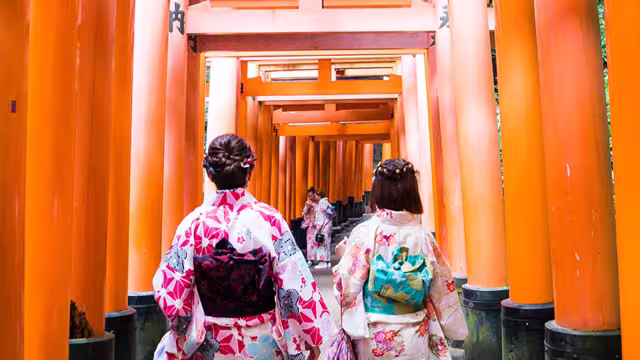 See the highlights of Japan with Intrepid
