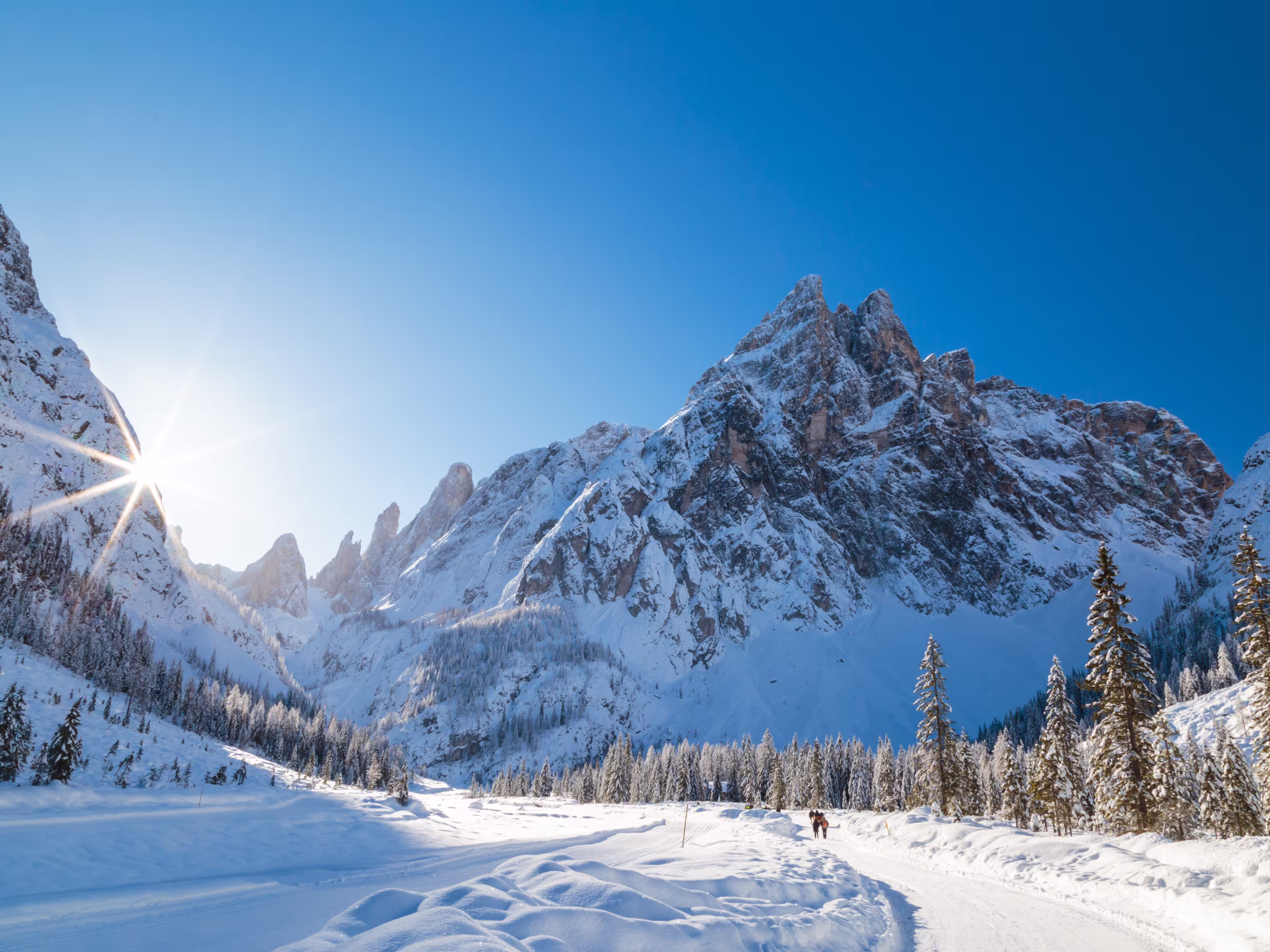 Wintermorgen Dolomiten Südtirol