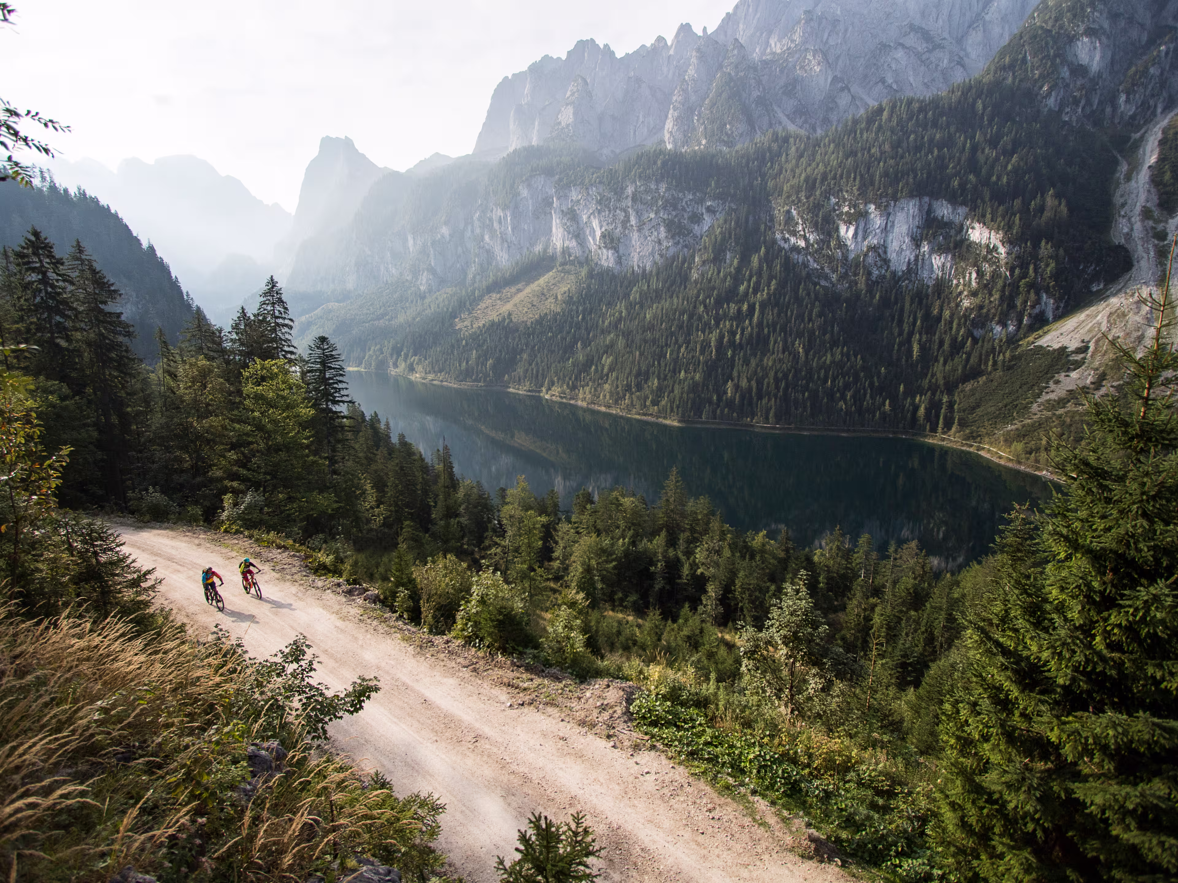 Foto Oberösterreich Tourismus GmbH/Moritz Ablinger: Ein Paradies für Mountainbiker - die Ferienregion Dachstein-Salzkammergut.
