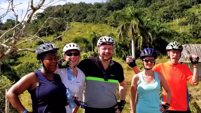 Cycle Cuba: East - 1