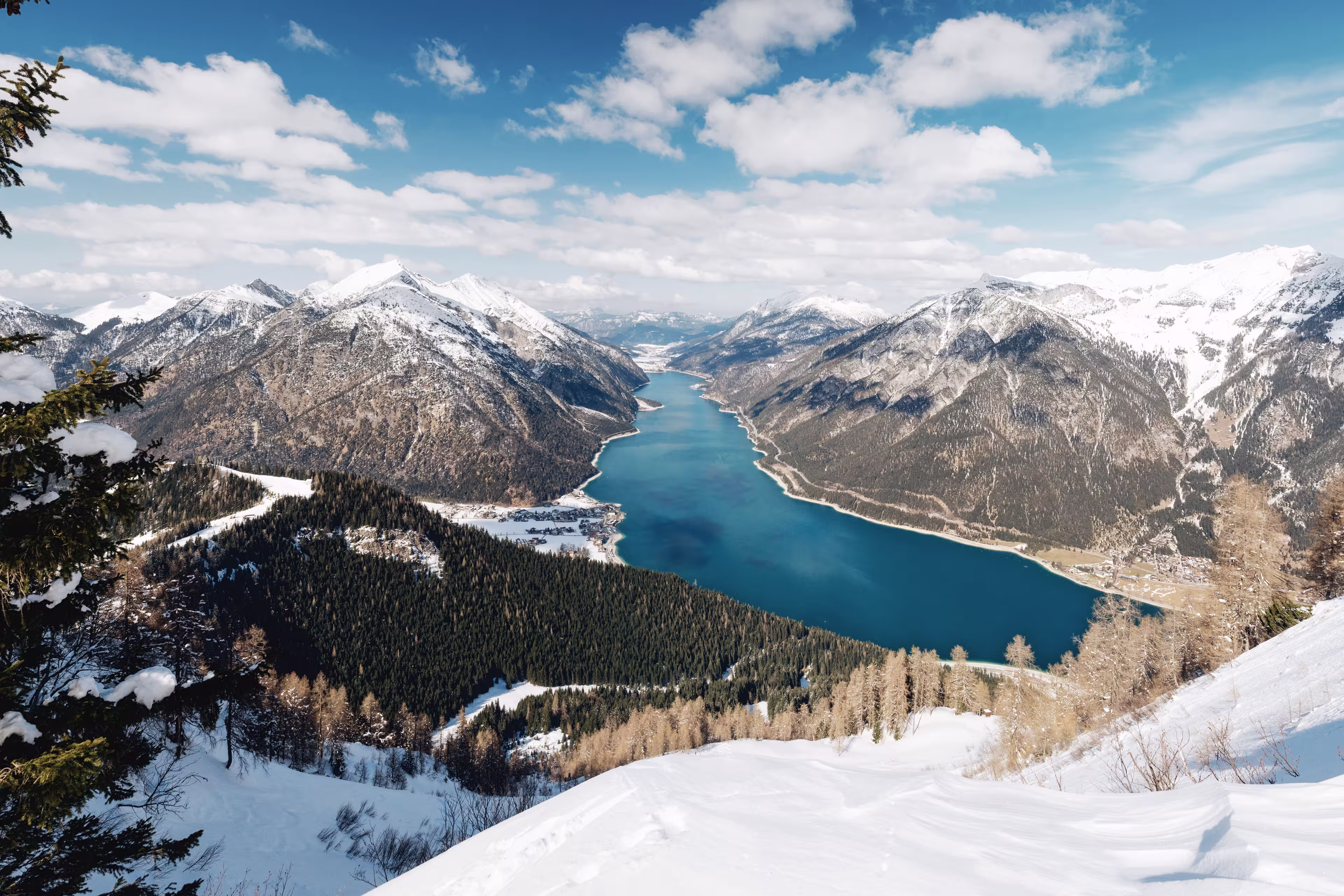 Schneeschuhwandern am Achensee zwischen Rofan und Karwendel