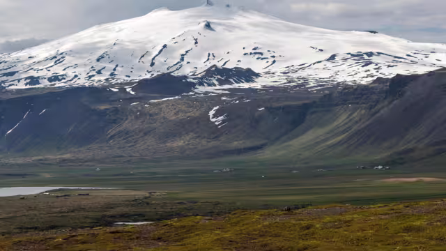 View of Snæfell Volcano with Snæfellsjökul Glacier, Snæfellsnes Peninsula, West Iceland, Iceland