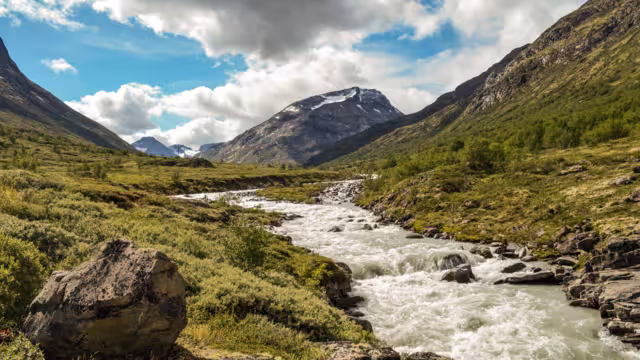 Wildfluss im Jotunheimen bei Spiterstulen