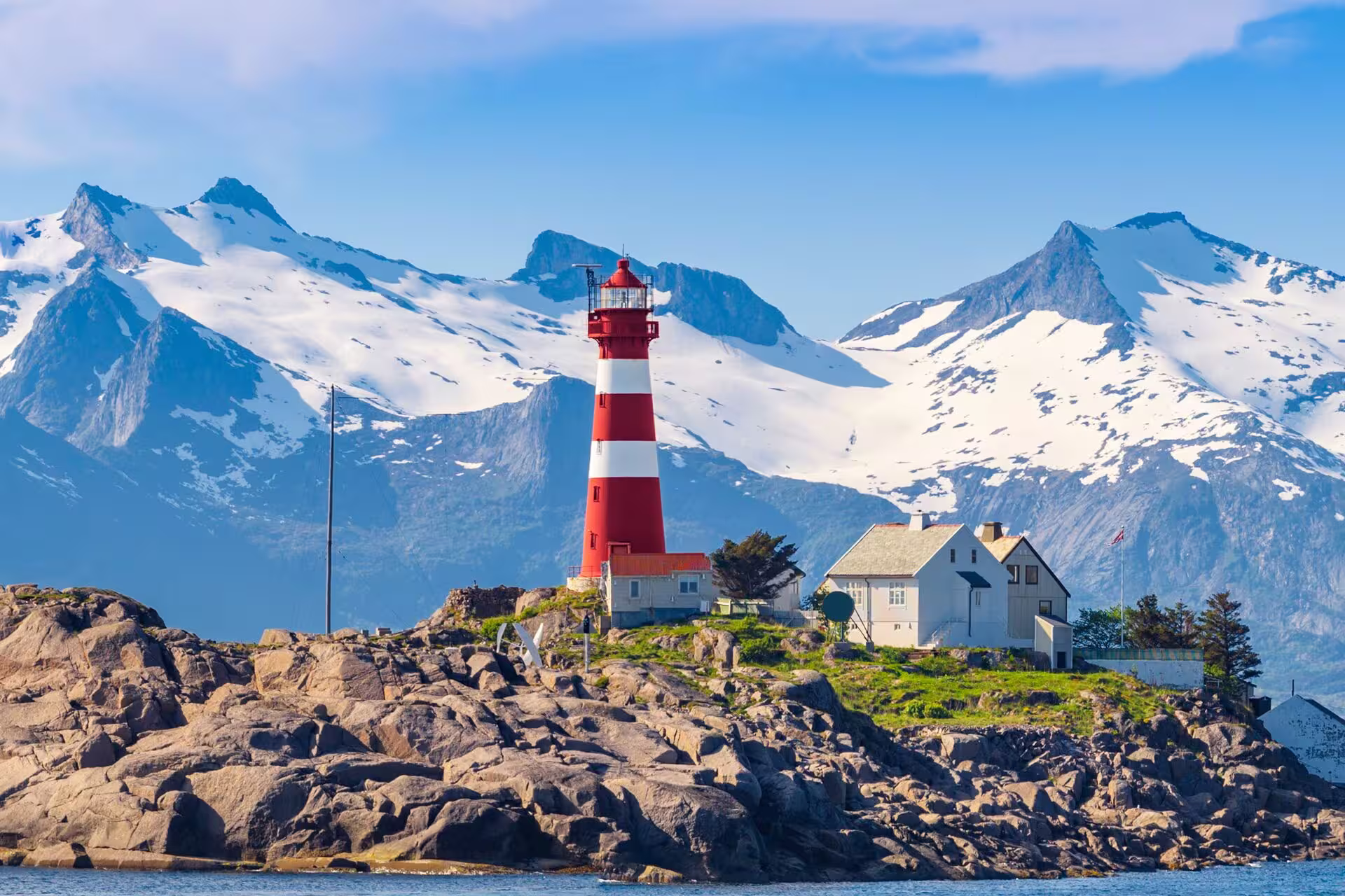 Skrova Island lighthouse