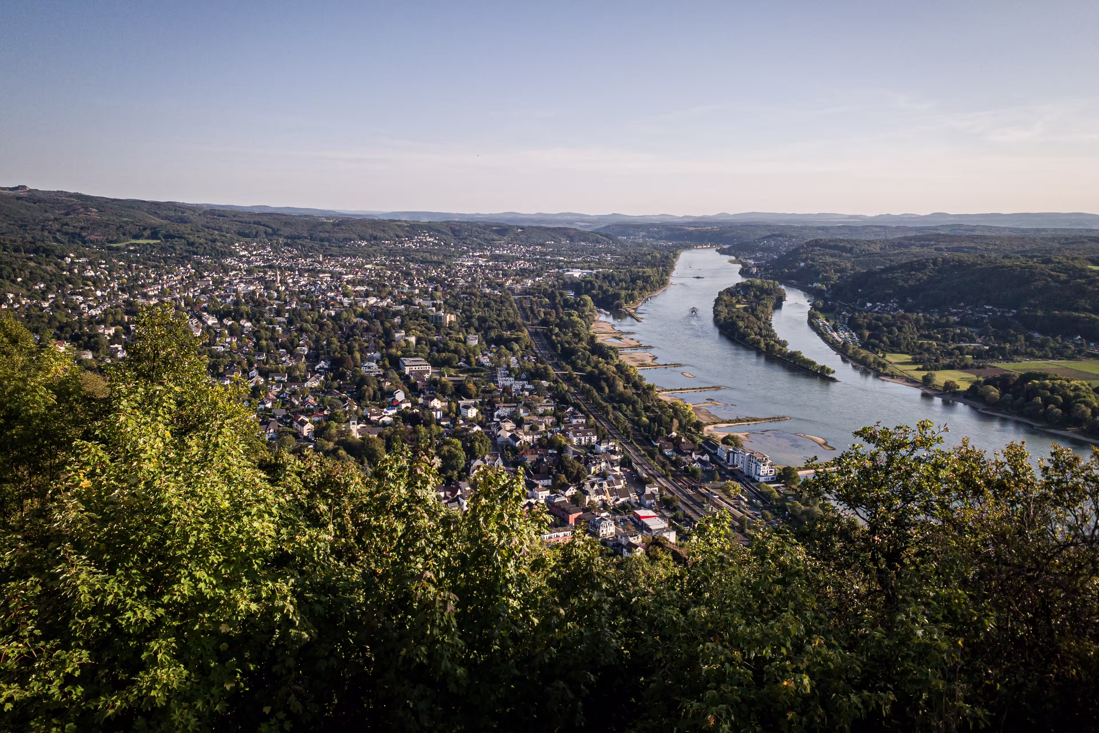 Panoramablick vom Drachenfels auf Bad Honnef