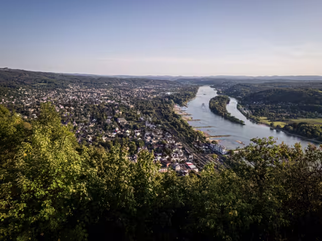 Panoramablick vom Drachenfels auf Bad Honnef