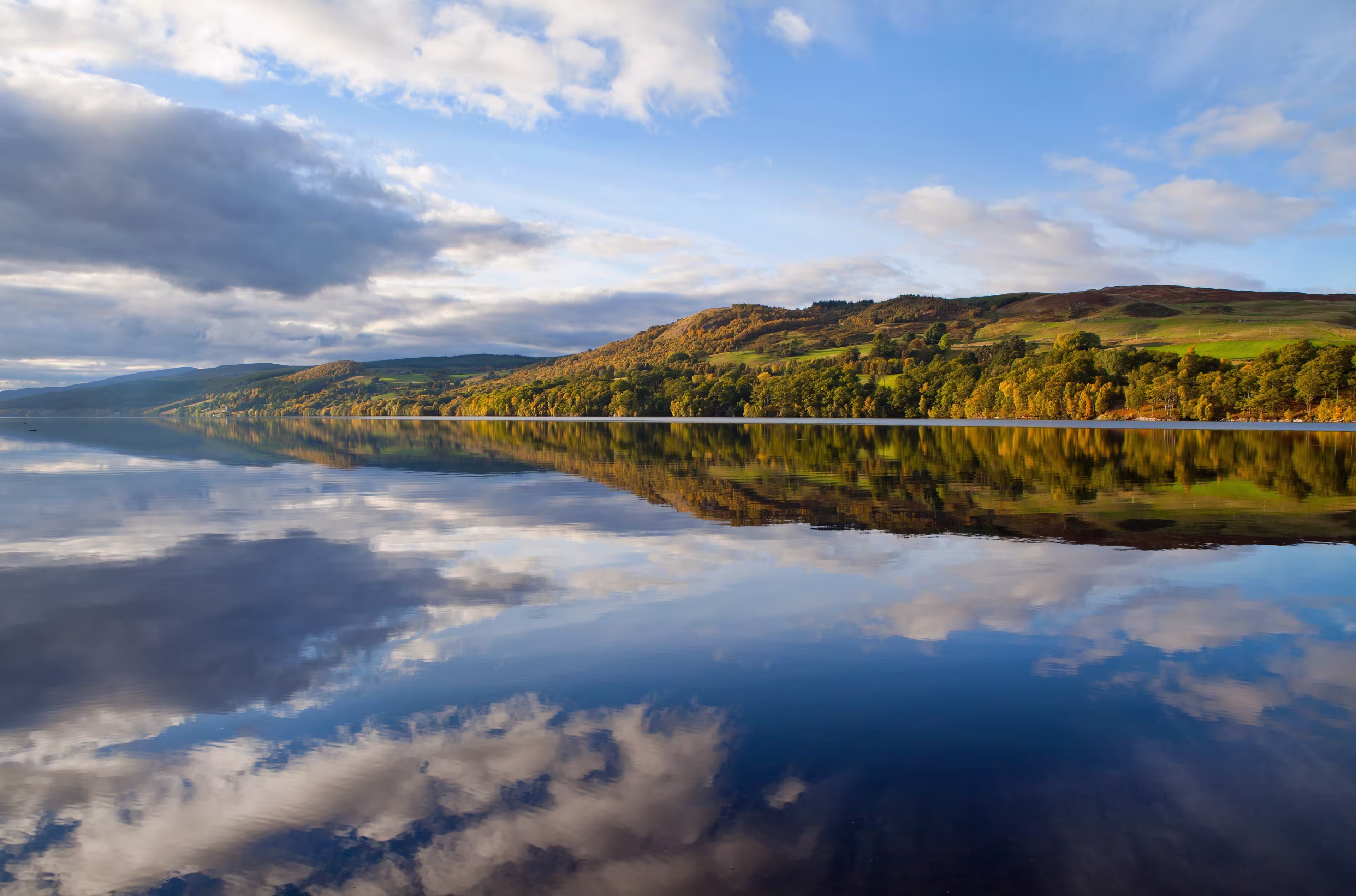 Blick auf Loch Tay, Schottland