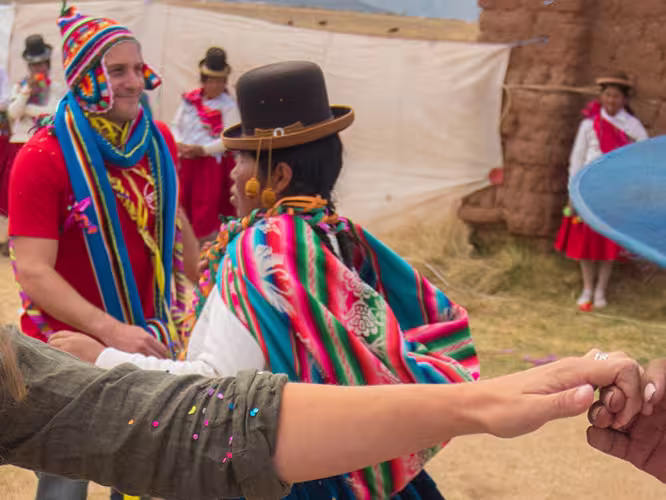 Peru Kusimayo ceremony dancing