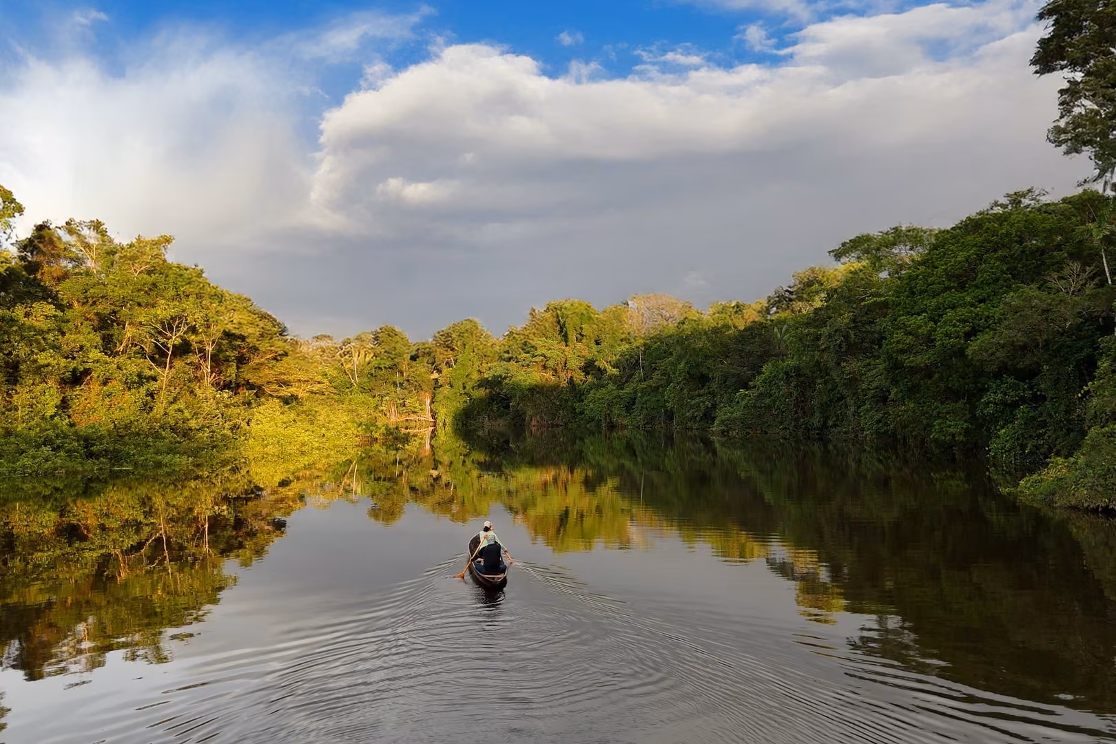 Cuyabeno - mit traditionellen Kanus durch den Regenwald Ecuadors