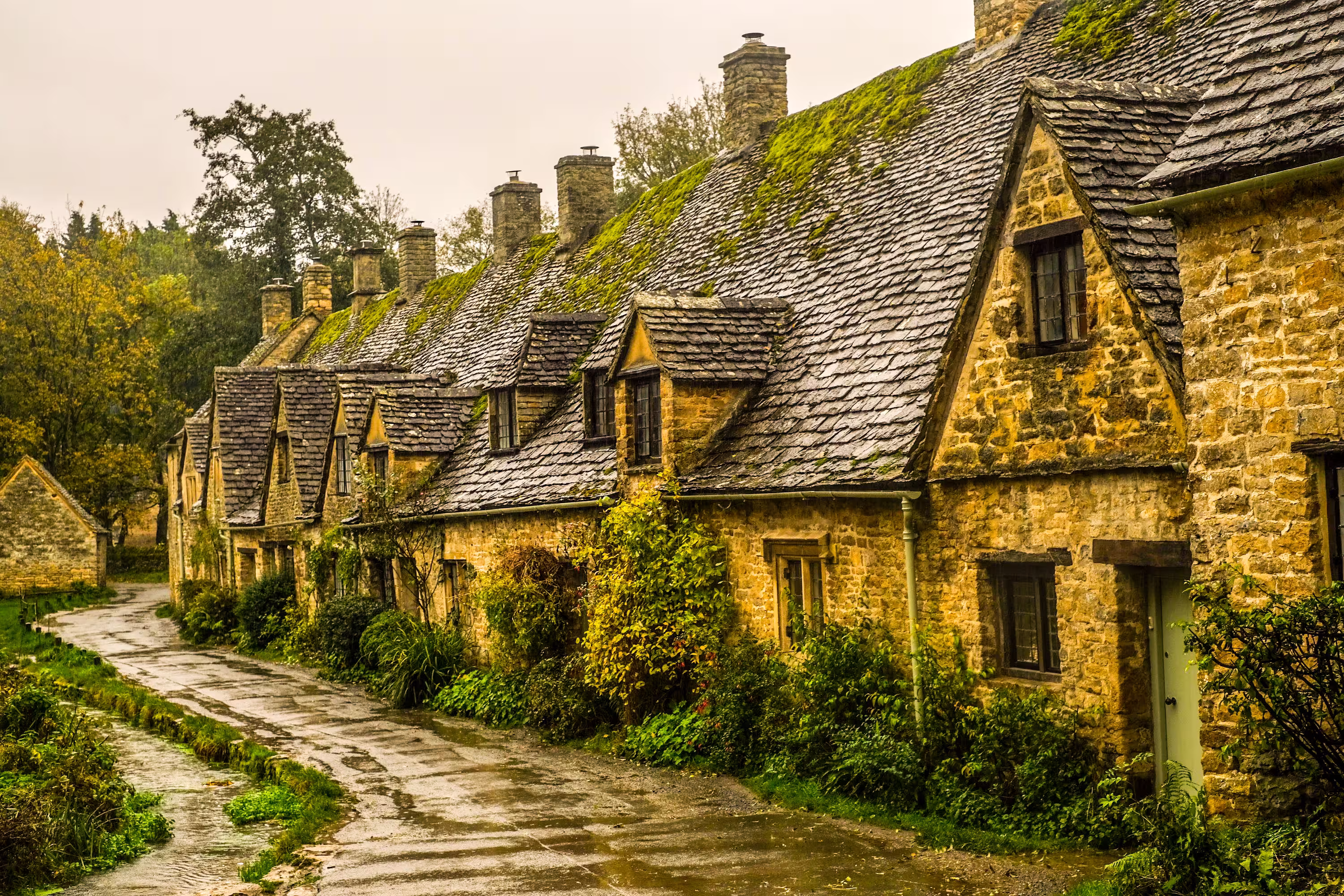 Beautiful English countryside in Cotsworlds