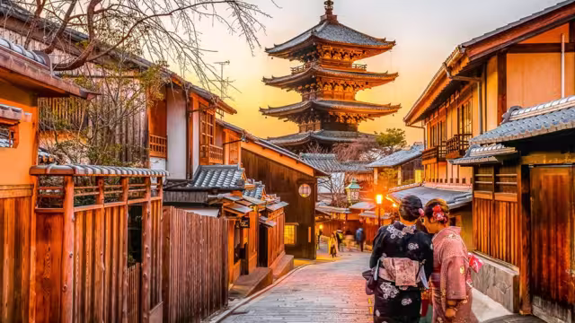 Geishas in der Altstadt von Kyoto