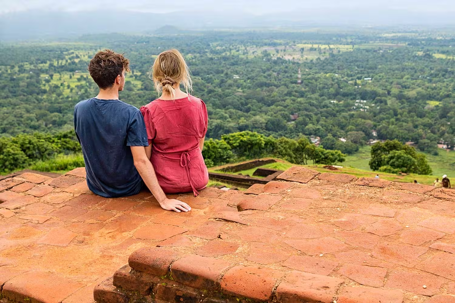 Experience Essential Sri Lanka - 18 to 29s style with Intrepid Travel