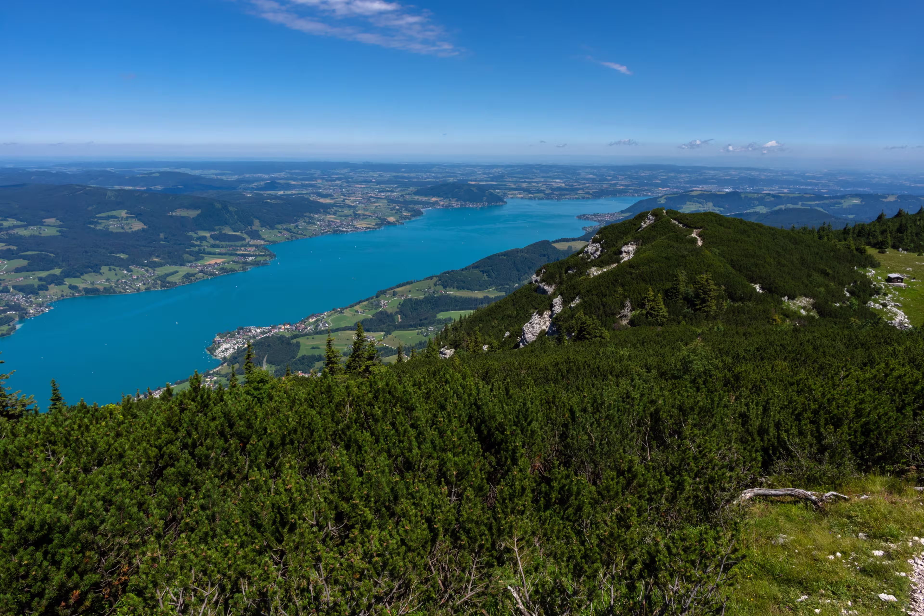 Blick auf den Attersee vom Höllengebirge
