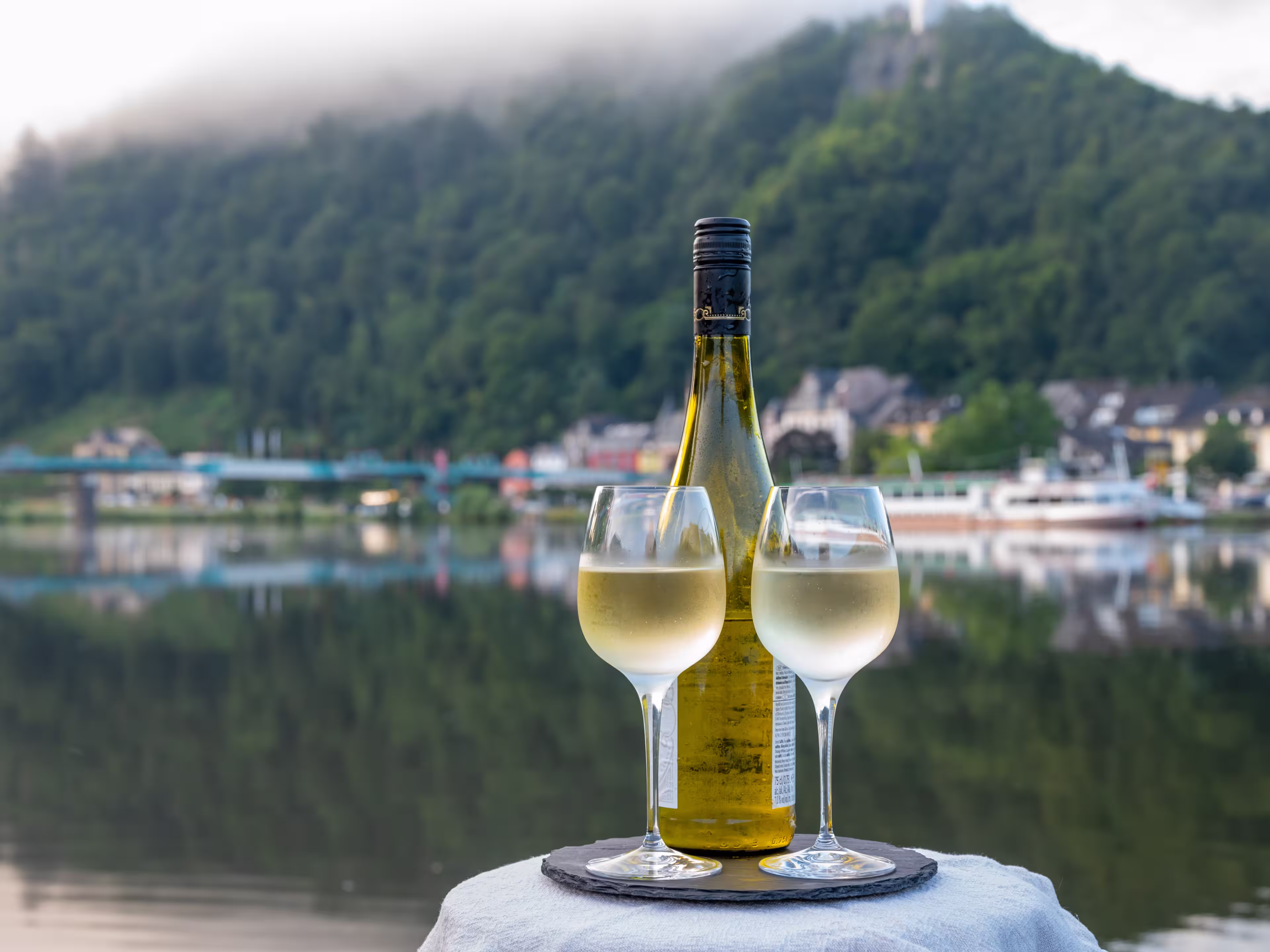 Weinverkostung an der Mosel