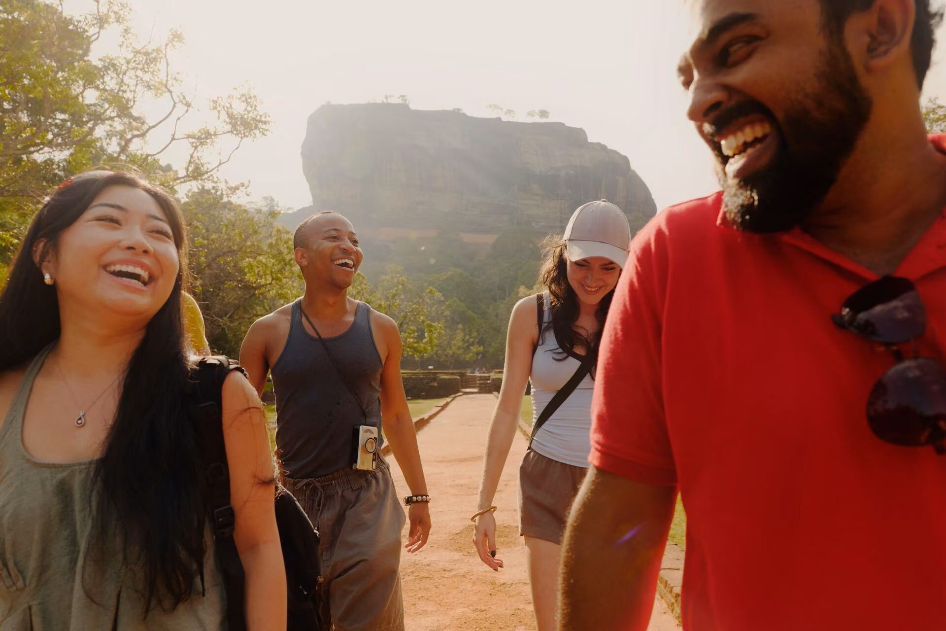 Take the express route through the best of Sri Lanka's sites like Sigiriya