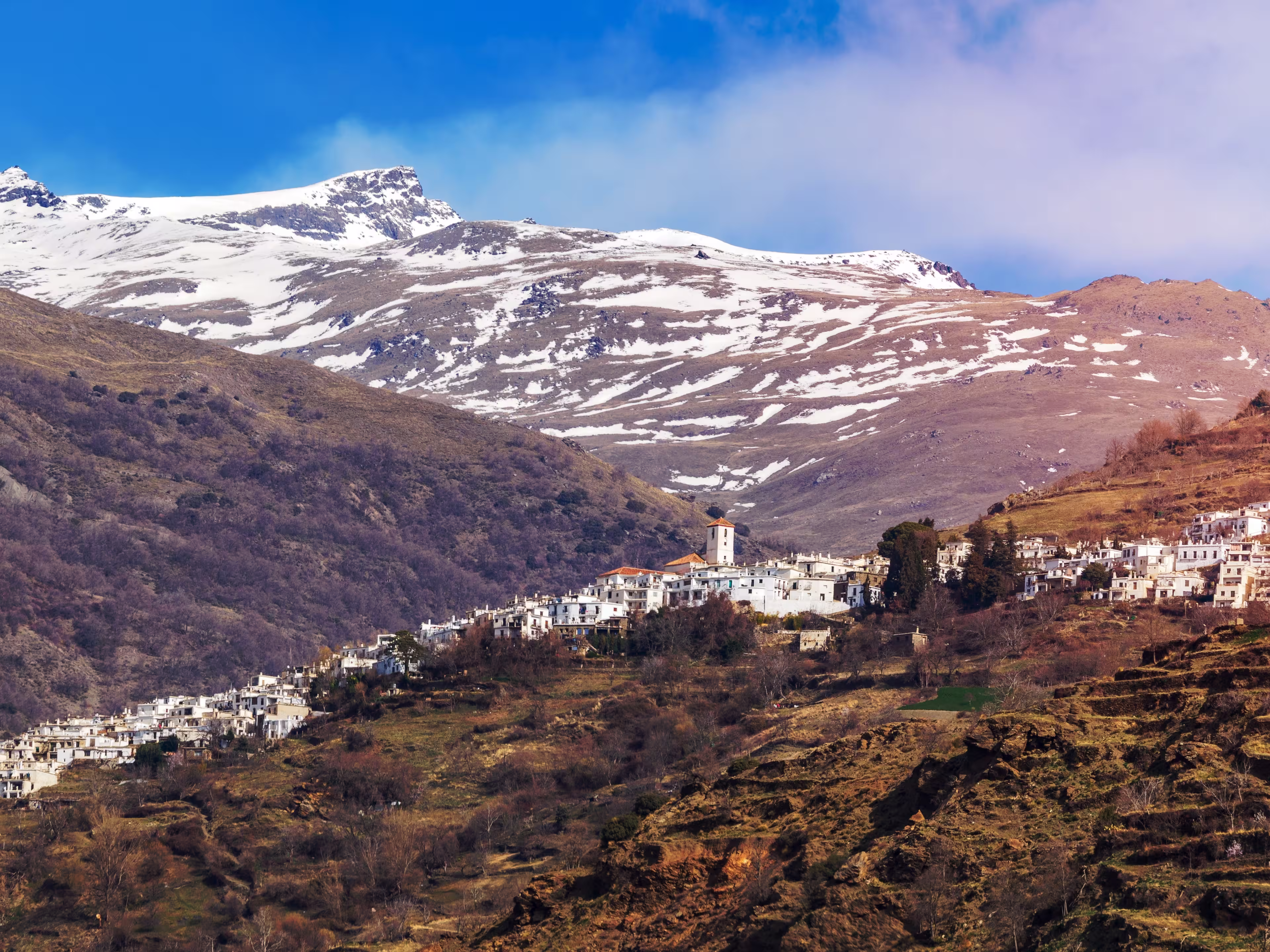Blick auf das Dorf Capileira, Andalusien