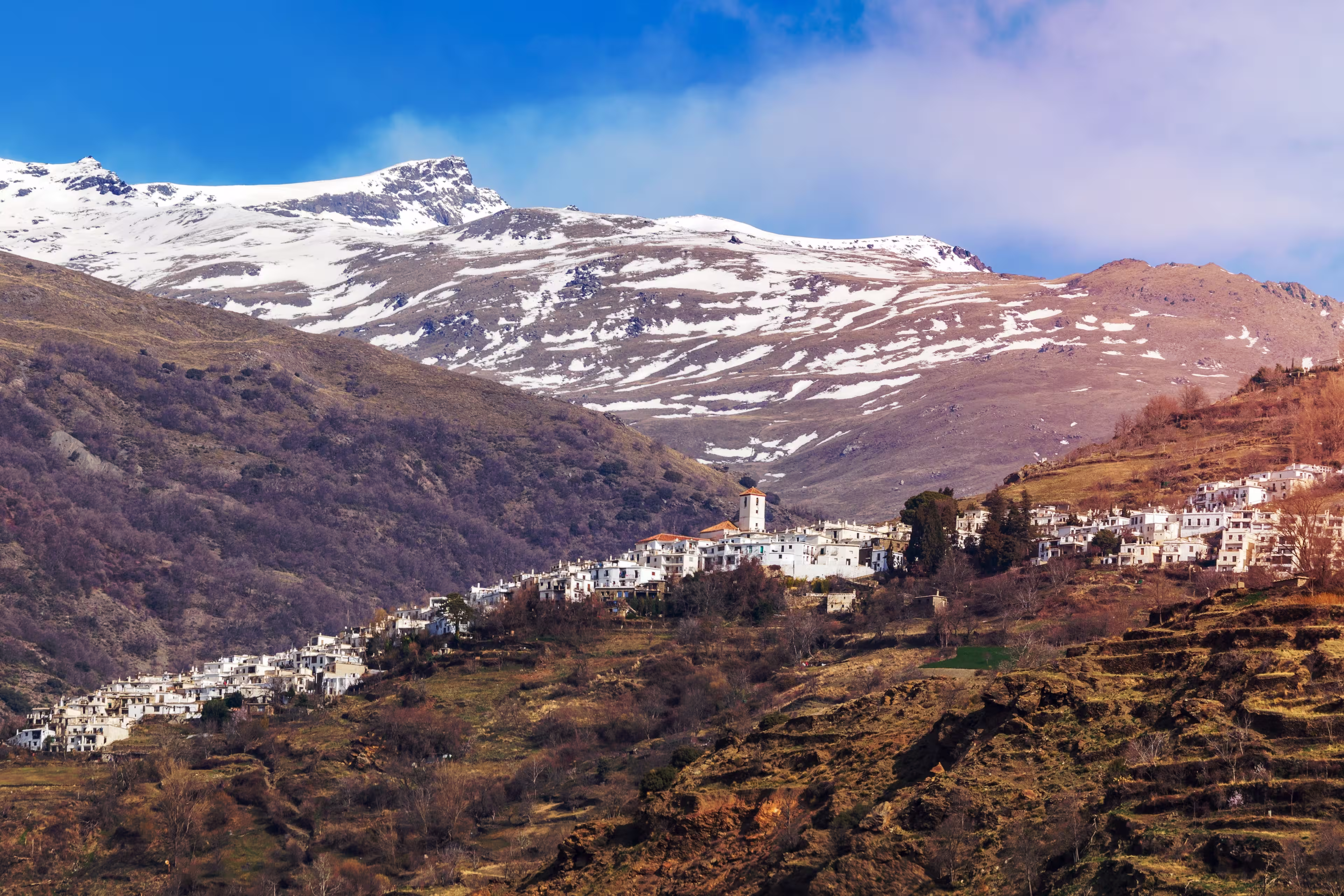 Blick auf das Dorf Capileira, Andalusien