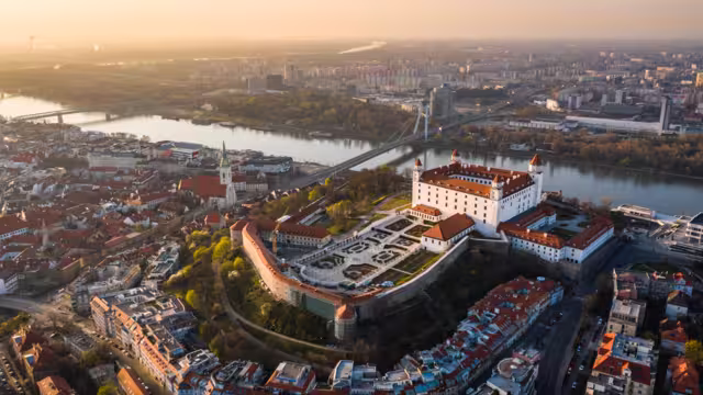 Blick auf die Burg Bratislava