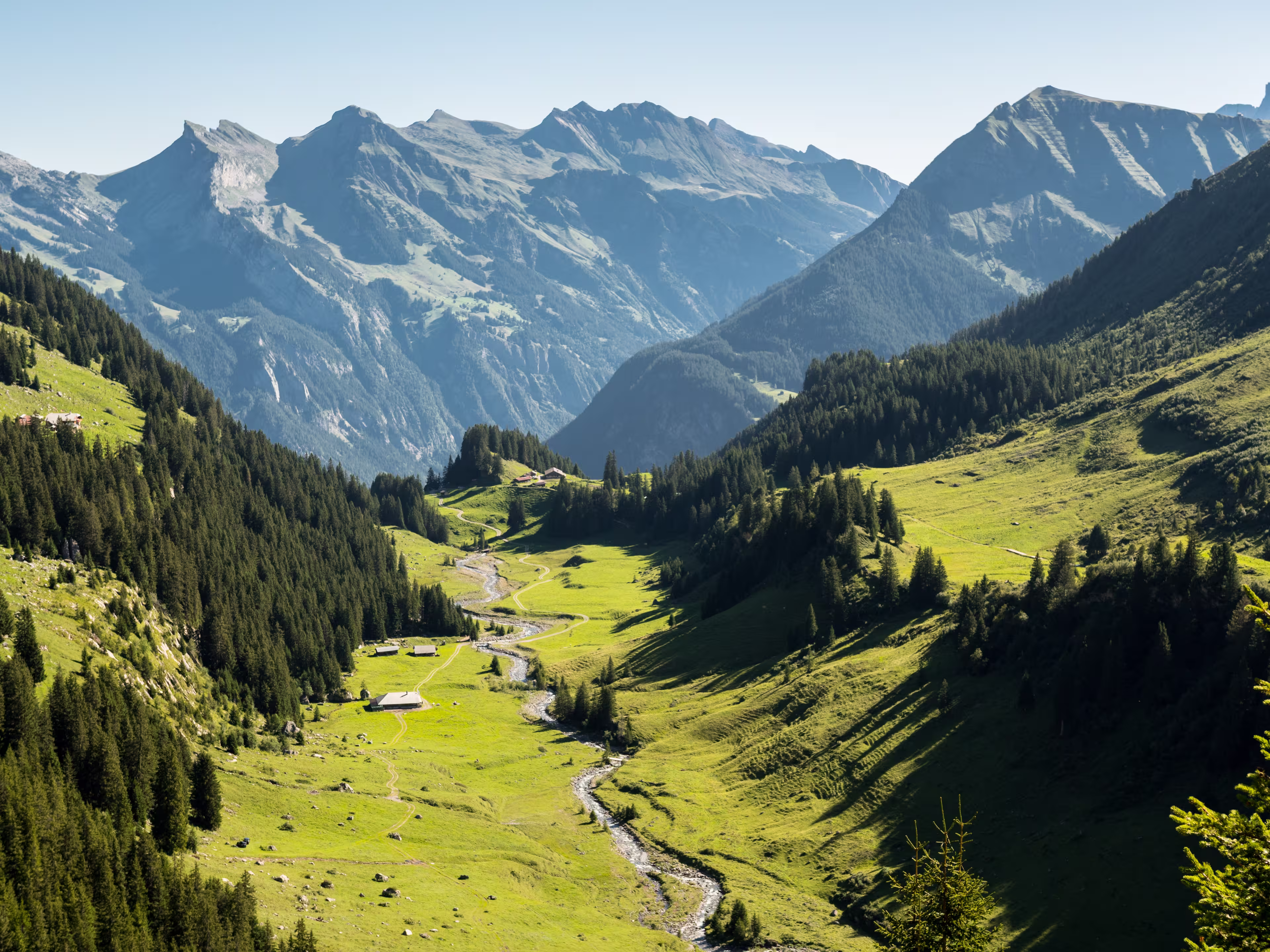 A hike in the Soustal with view towards Lauterbrunnen valley