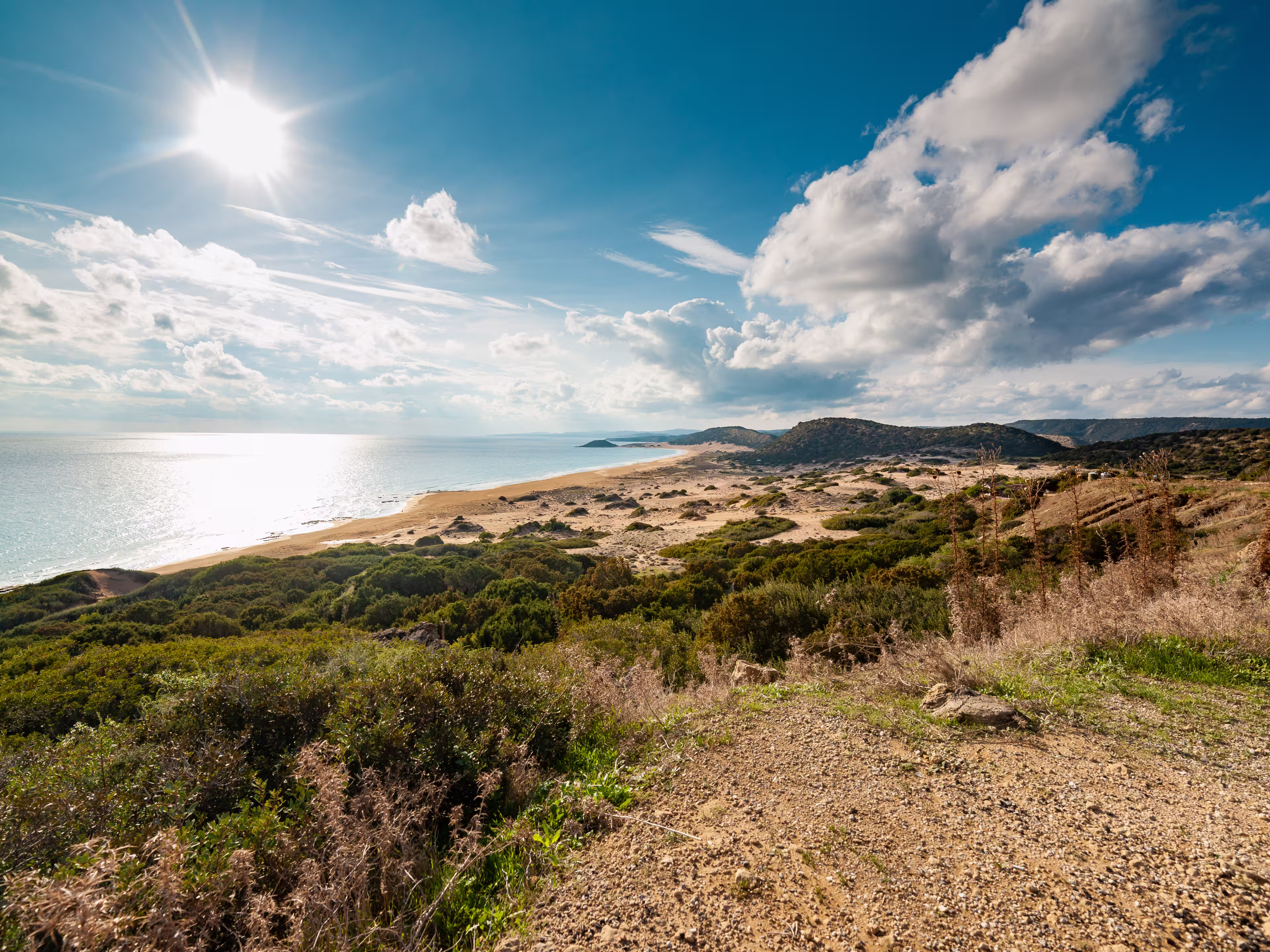 Goldener Sandstrand auf Zypern