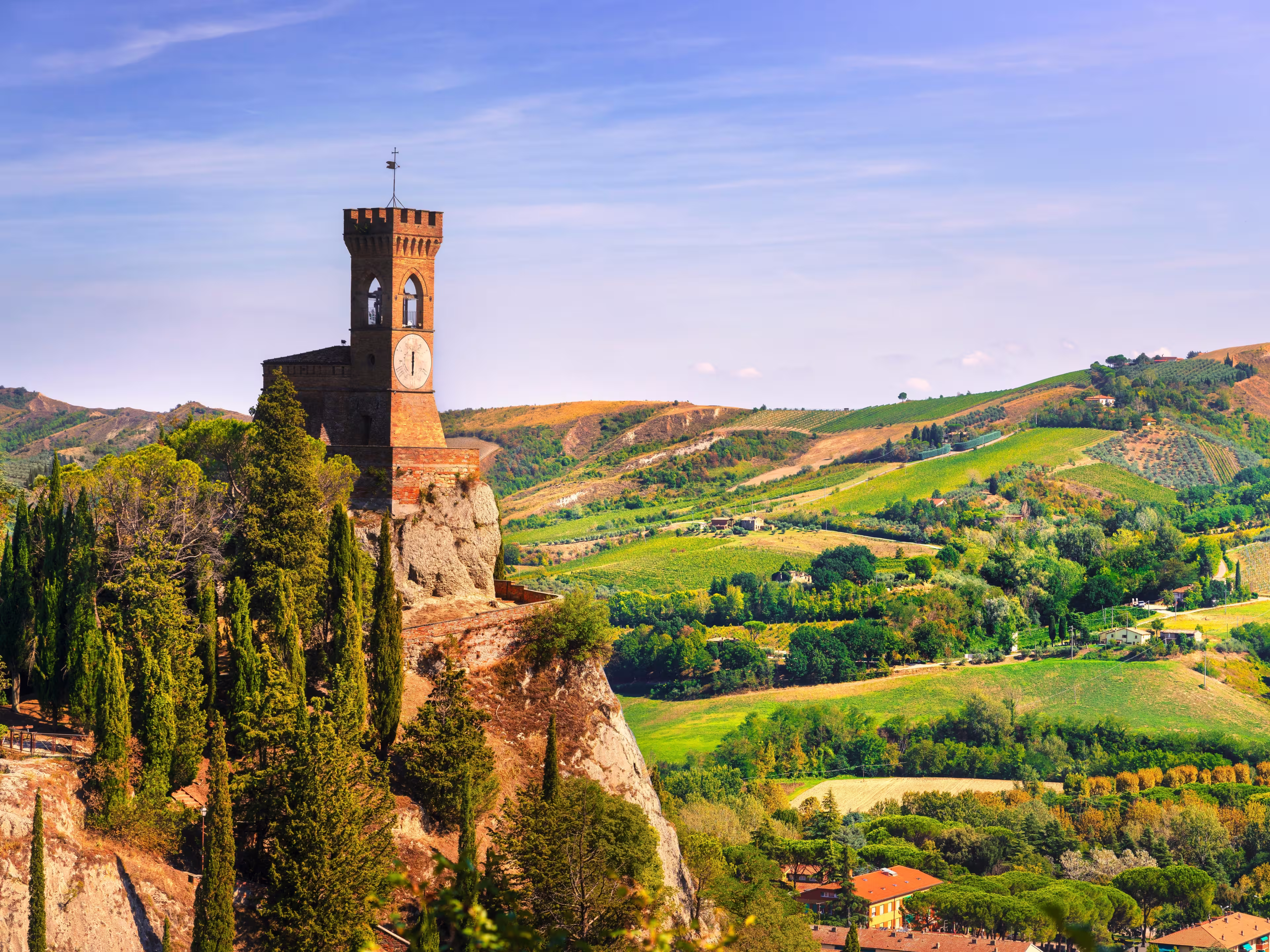 Historischer Uhrturm in Brisighella