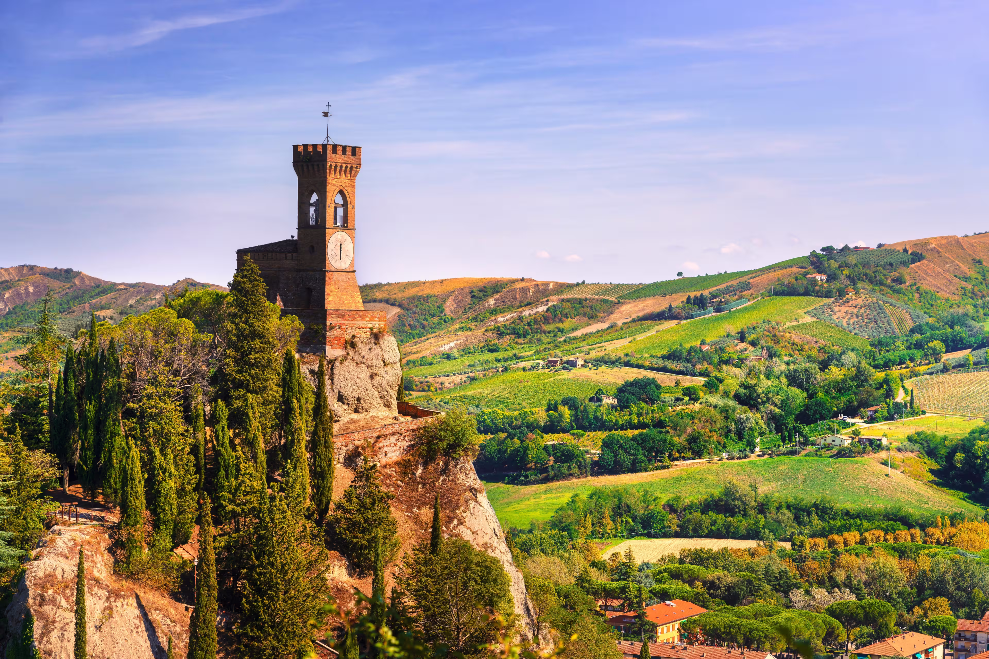 Historischer Uhrturm in Brisighella