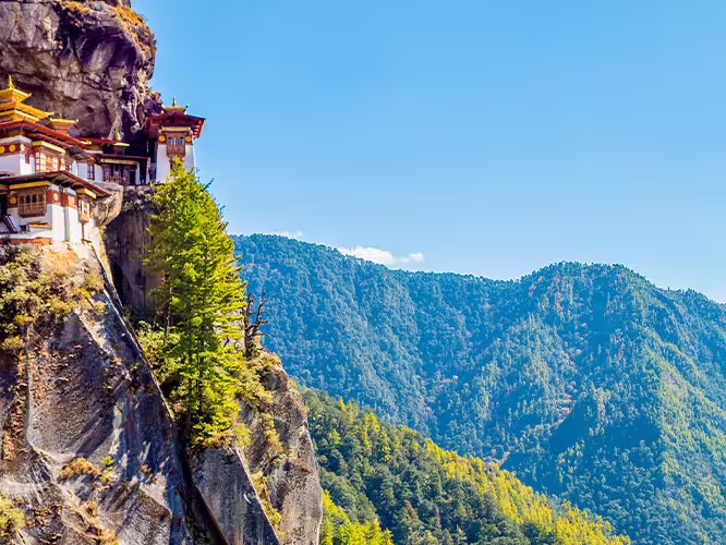 A panoramic view of the Tiger's Nest monastery, Paro, Bhutan