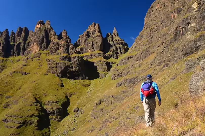 Südafrika – Überquerung der Drakensberge & Safari