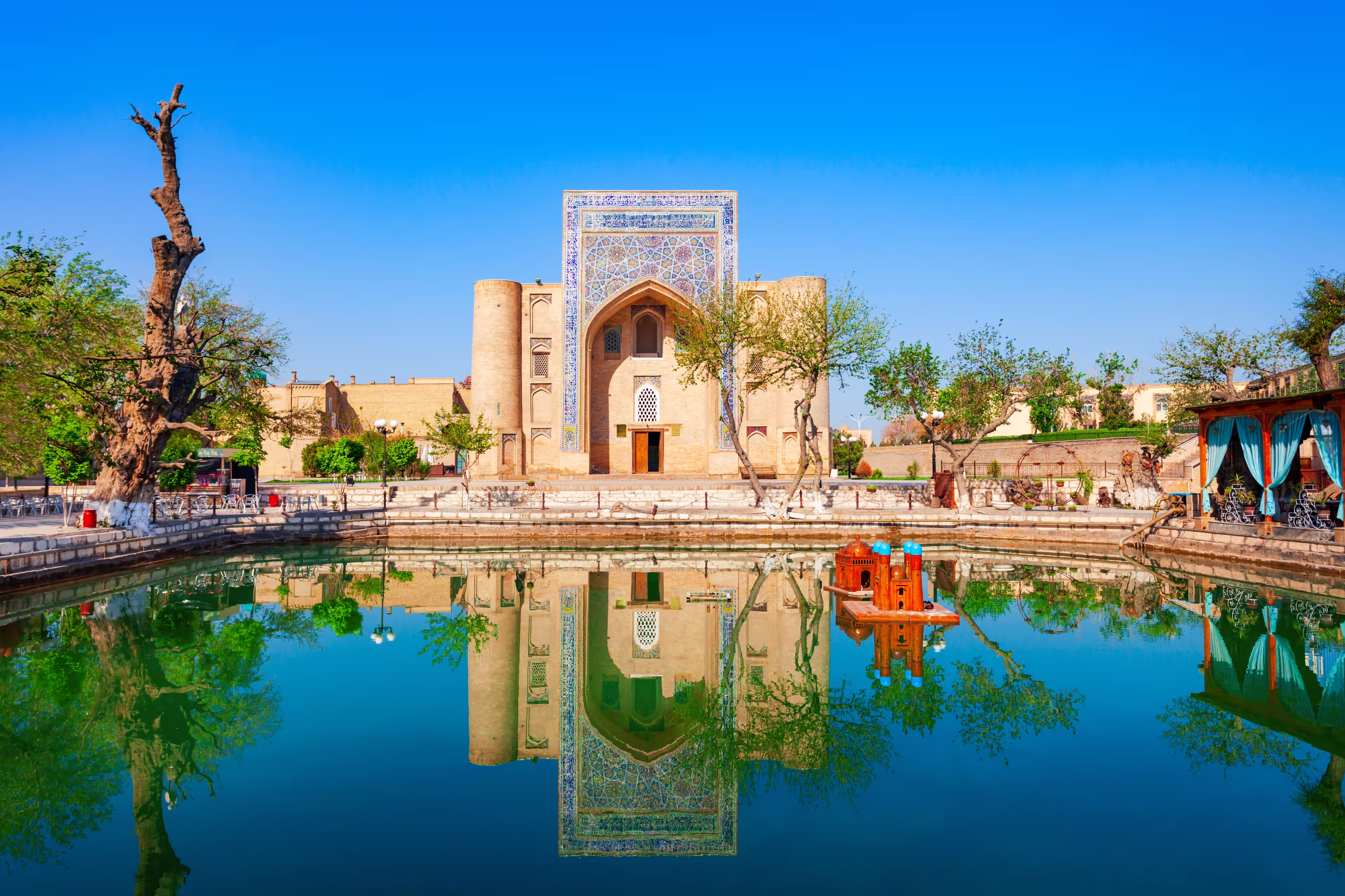 Nadir Divanbegi Khanaka or Khanqah Nadir Divan-Beghi is a part of the complex Lyabi Hauz in Bukhara, Uzbekistan