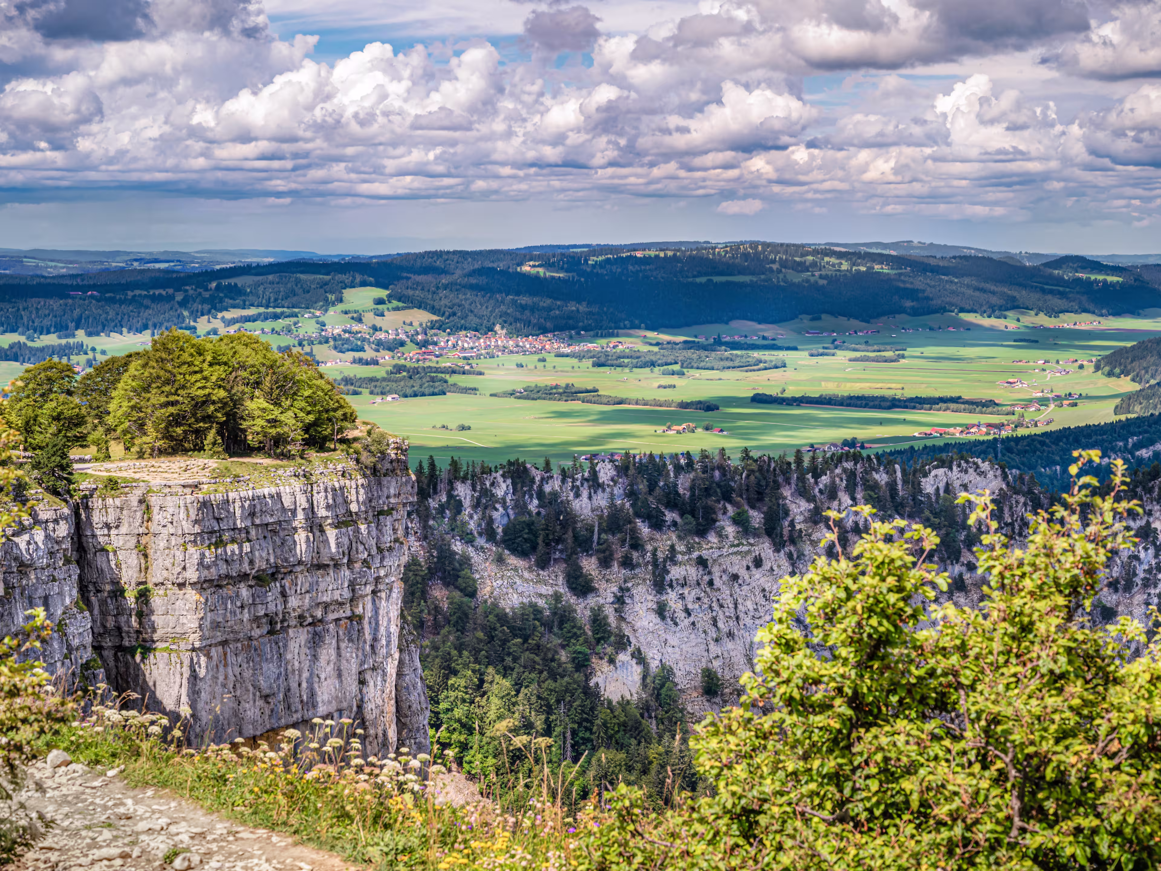 Creux du Van Jura Höhenweg