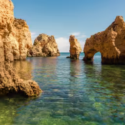Portugal Algarve red rocks and ocean landscape