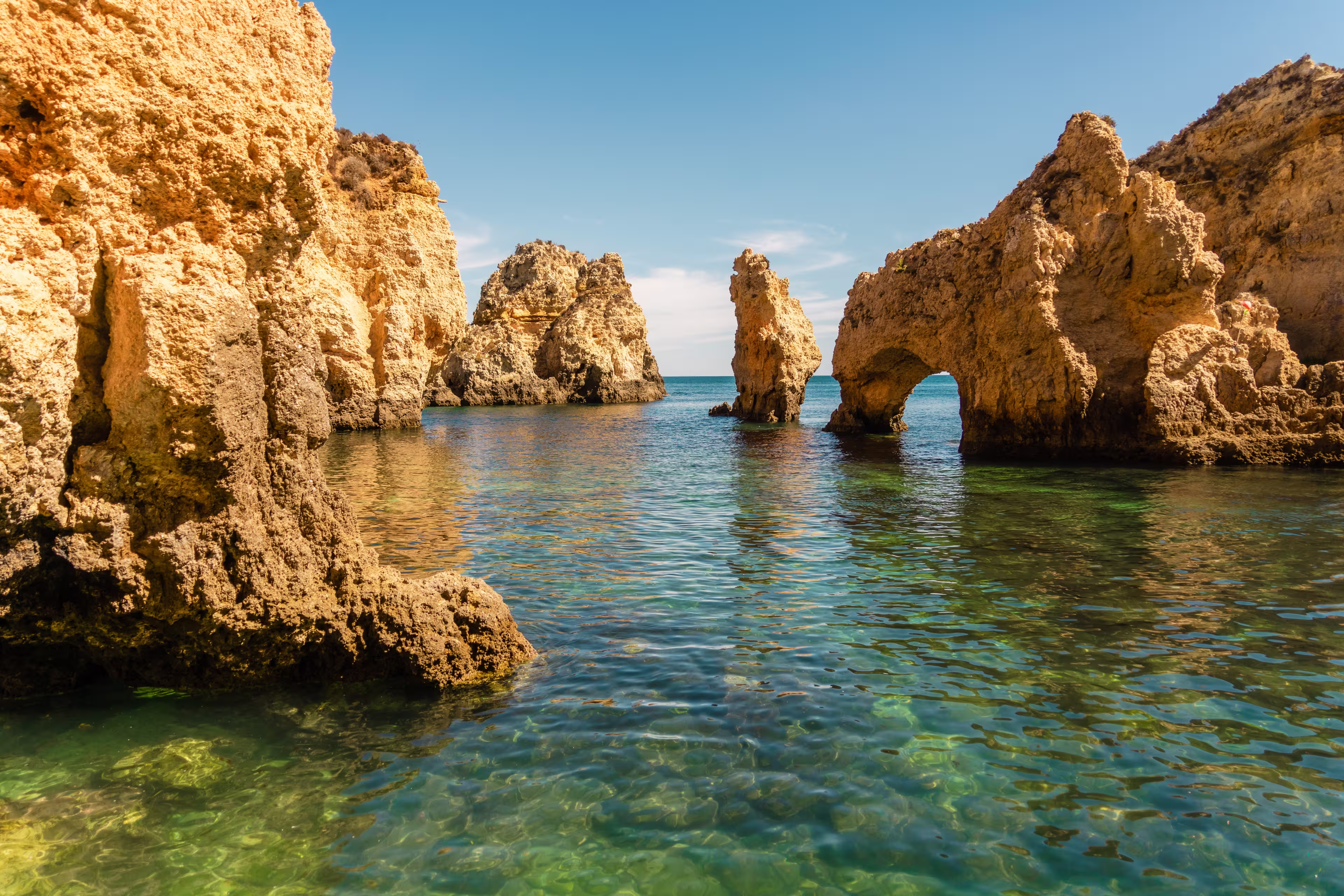 Portugal Algarve red rocks and ocean landscape