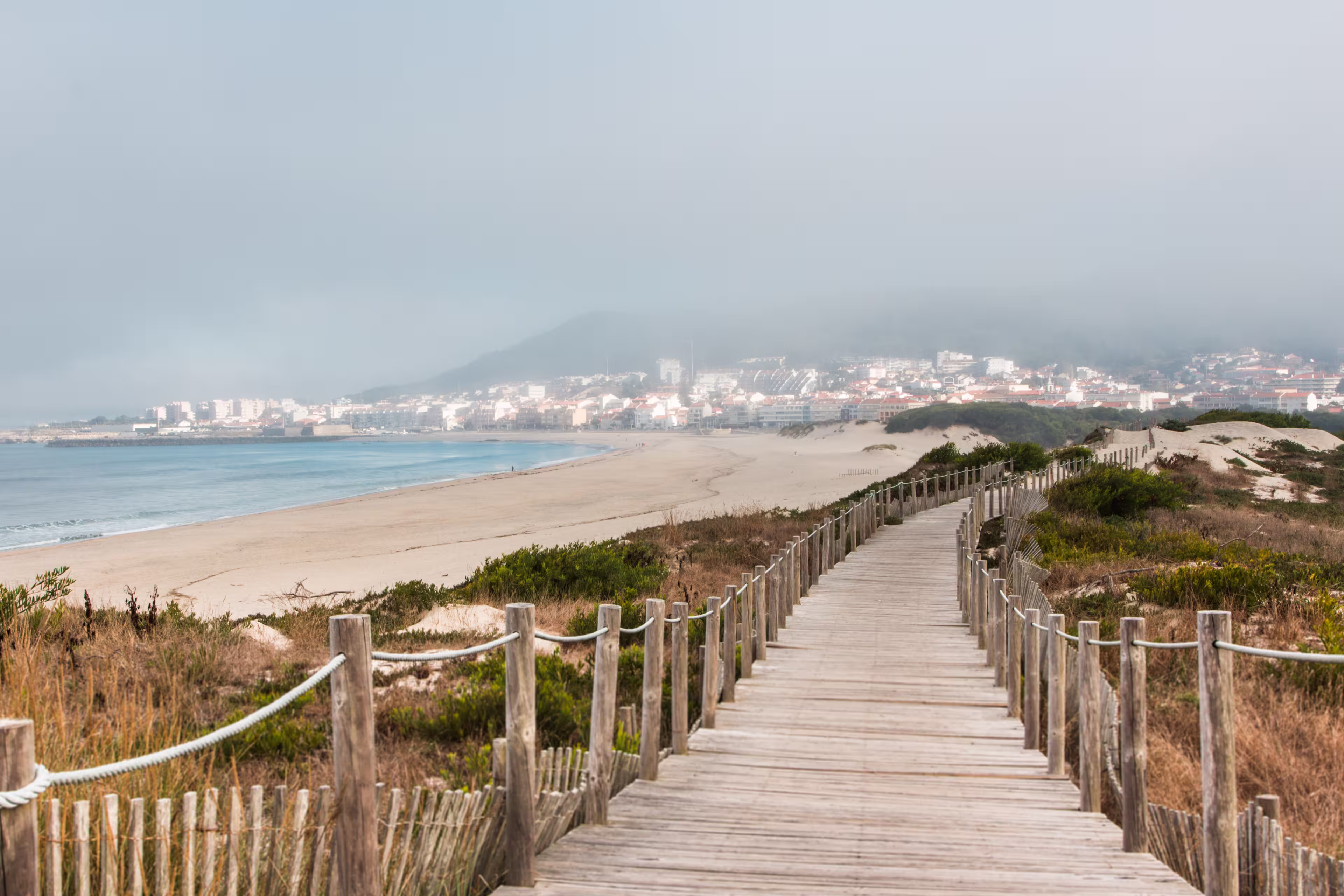 Strand in der Nähe von Vila de Âncora, Nordportugal