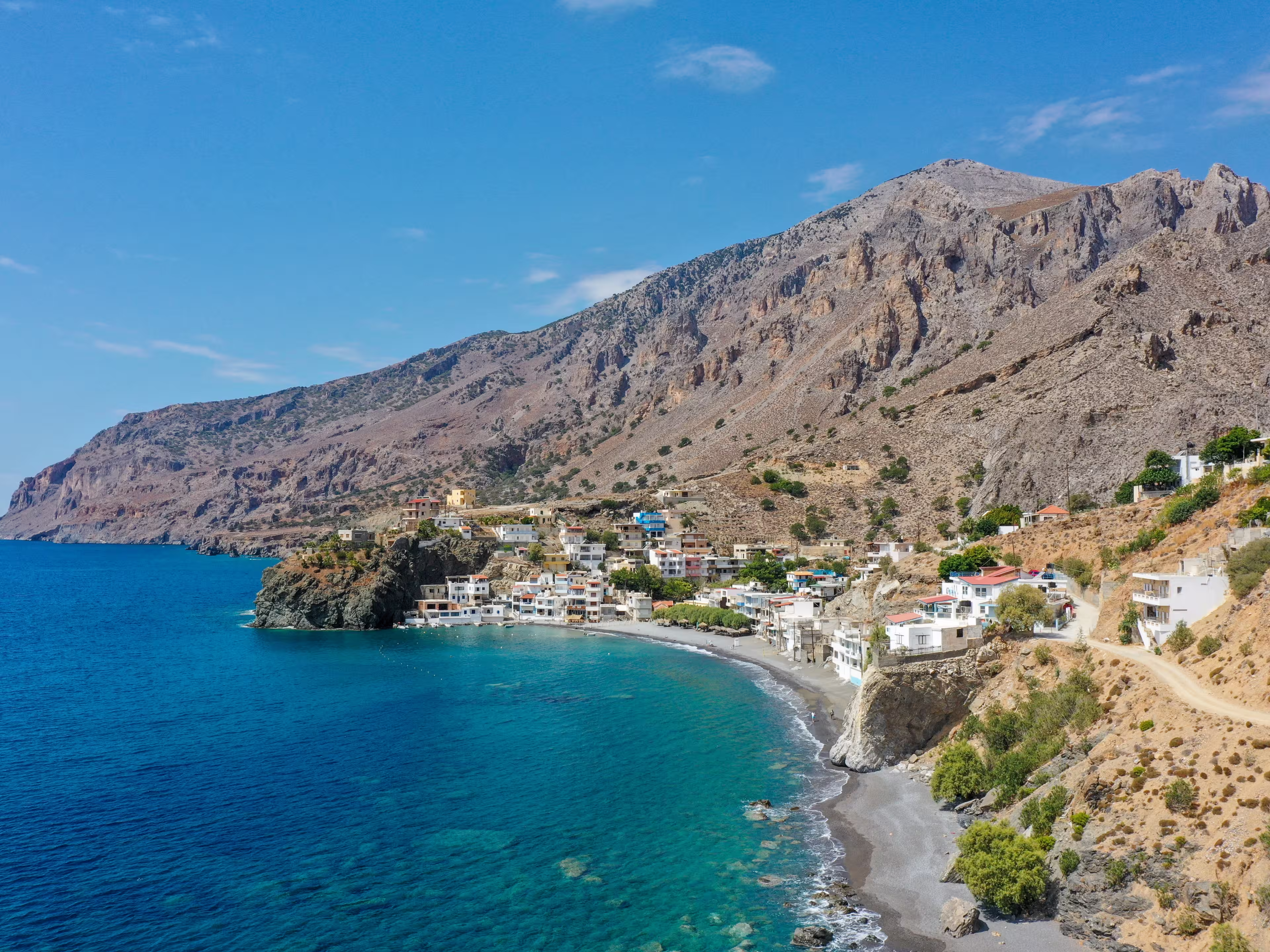 Tris Ekklisies, Kreta