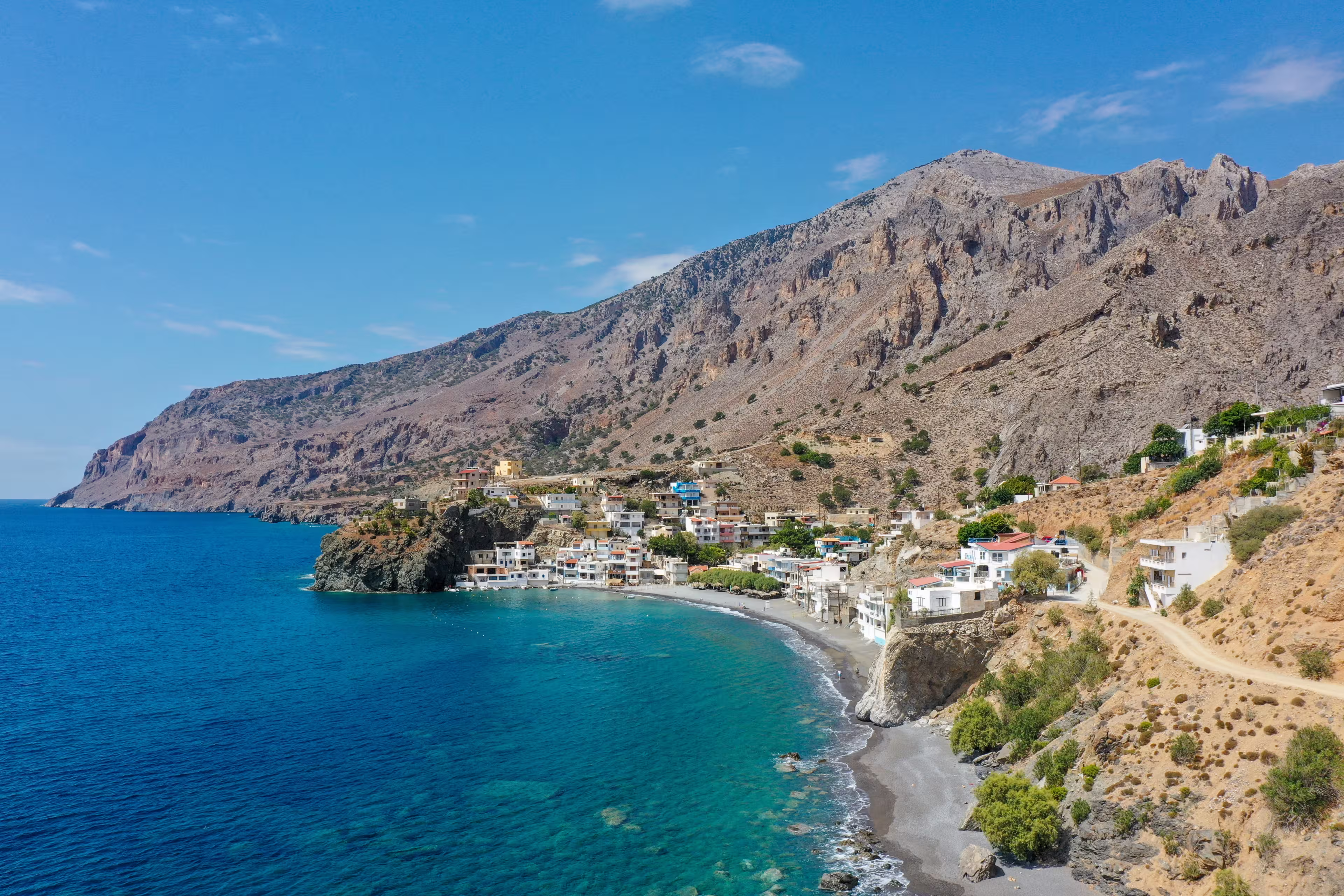 Tris Ekklisies, Kreta