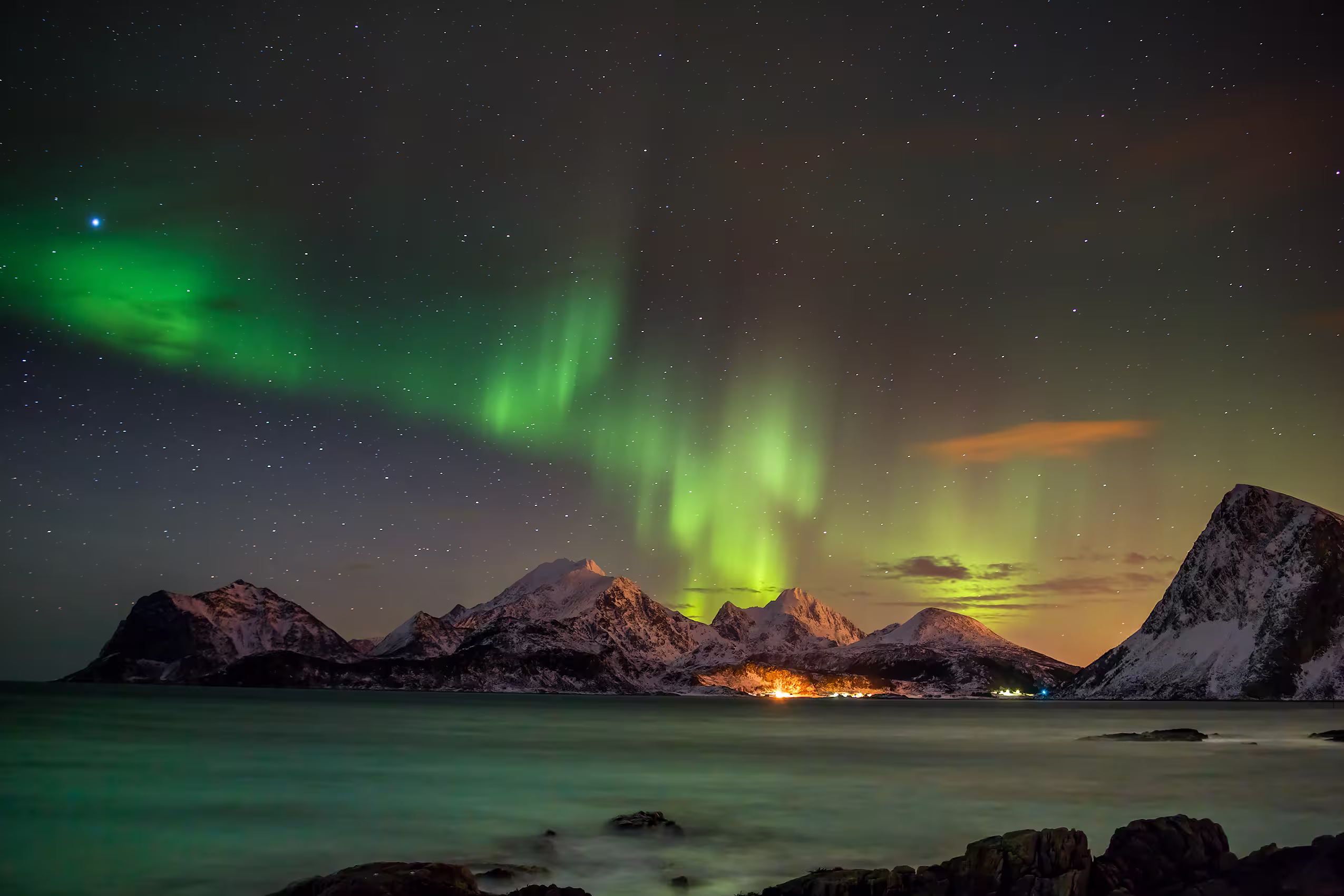Schneeschuhwandern auf den Lofoten