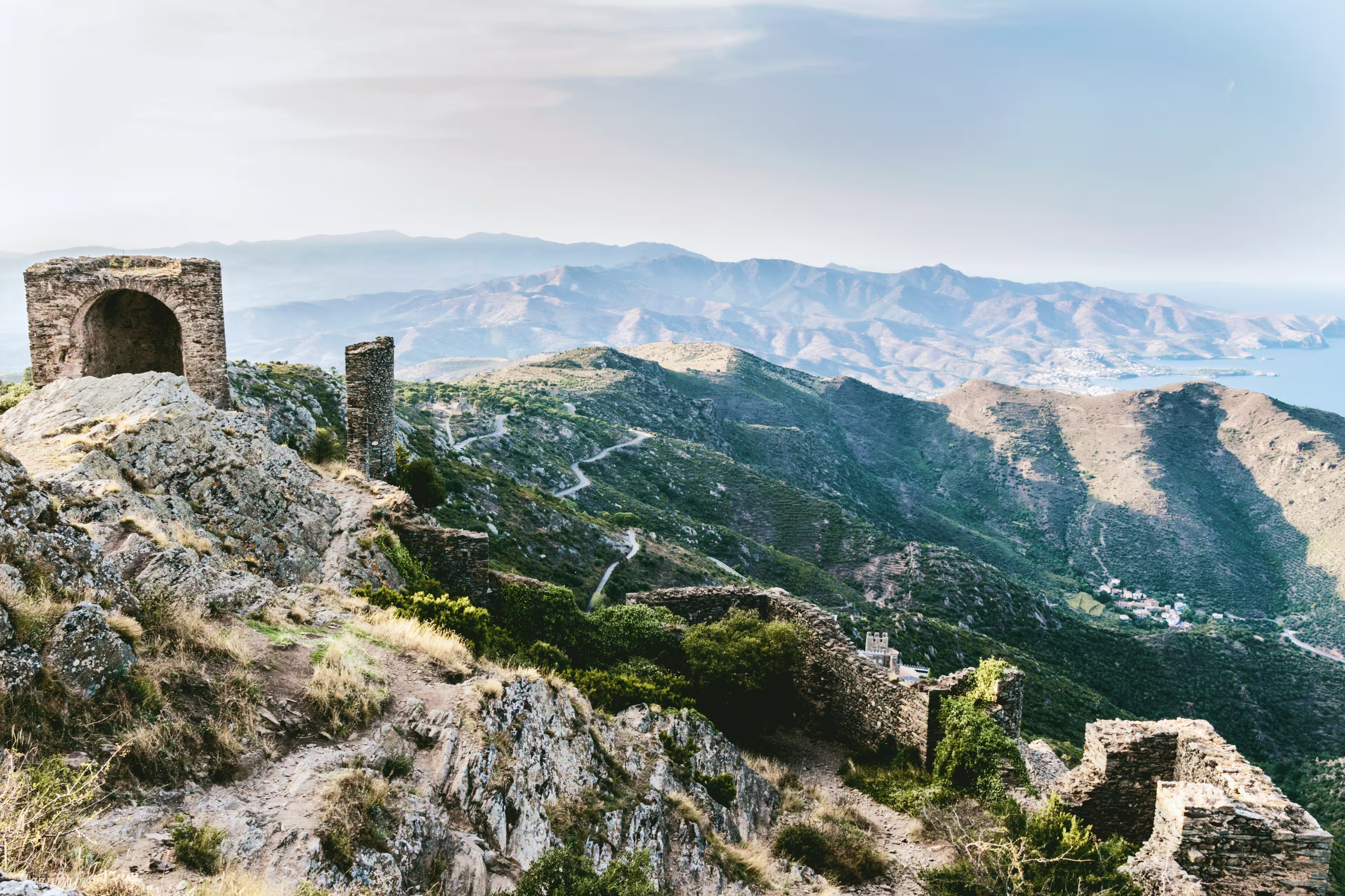 Entlang der Costa Brava - von Portbou bis Sant Feliu de Guixols