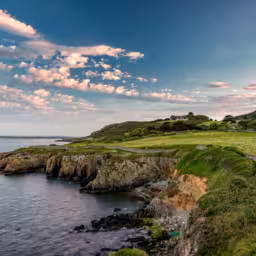 Howth head cliff walk , Dublin, Ireland