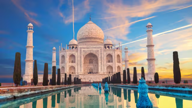 Taj Mahal sunset view, a UNESCO World Heritage Site, famous landmark of Agra, India